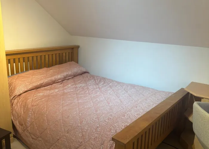 The Snug Stay